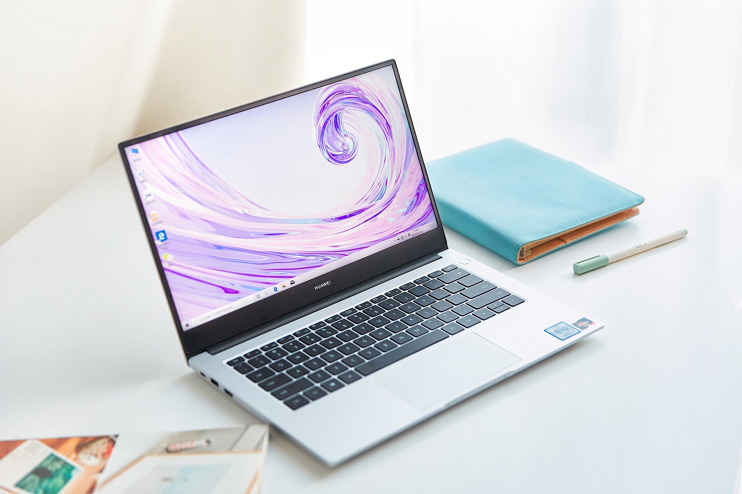 Huawei белый ноутбук. Ультрабук Huawei MATEBOOK D 14. Ноутбук Huawei MATEBOOK D 14 NBL-wap9r. Ноутбук Huawei MATEBOOK D 14 2021. Huawei Laptop MATEBOOK d14.