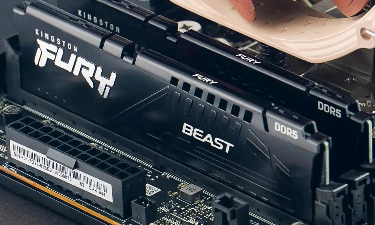 Smartphones: «Παγώνει» την αγορά η “κρίση μνήμης”