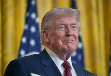 Ο Τραμπ ιδρύει το «Tech Corps» για την προώθηση της αμερικανικής τεχνητής νοημοσύνης στο εξωτερικό