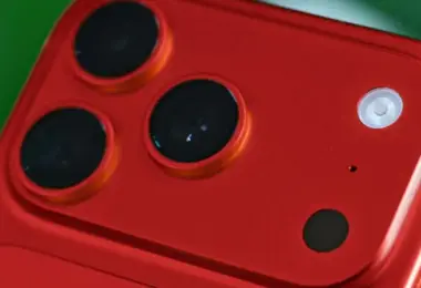 Το κόκκινο χρώμα επιστρέφει στα iPhone