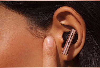 ΜΙΑ ΘΕΡΜΗ ΕΚΦΡΑΣΗ ΦΟΡΗΤΟΥ ΗΧΟΥ: Η BANG & OLUFSEN ΠΑΡΟΥΣΙΑΖΕΙ ΤΑ BEO GRACE HONEY TONE