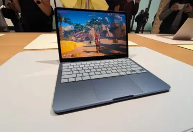 MacBook Neo: Το μεγάλο στοίχημα της Apple μετά την απρόσμενη έκρηξη ζήτησης