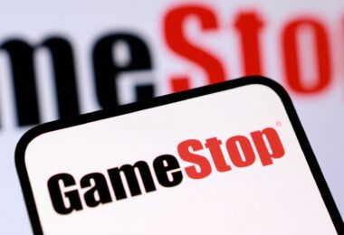 Η GameStop έκανε πρόταση 55 δισ. δολαρίων για την εξαγορά της eBay