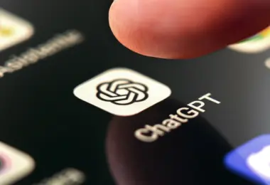 Από το TikTok στο ChatGPT: Πώς αλλάζει η ψηφιακή ζωή