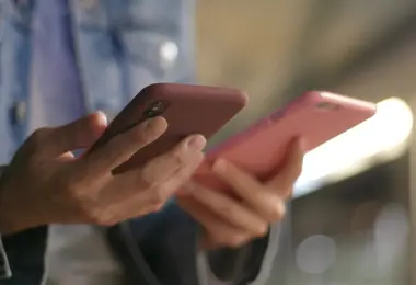 Την ανιούσα παίρνουν οι τιμές των smartphones στην Ευρώπη