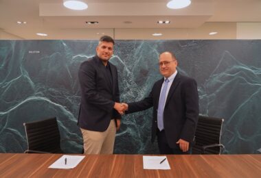 ICEYE και Adamant Composites ενώνουν τις δυνάμεις τους για την ανάπτυξη νέων τεχνολογιών για την παγκόσμια διαστημική αγορά