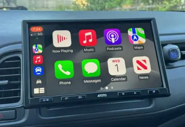 AI chatbots στο CarPlay: Τι δουλεύει στην Ελλάδα, τι όχι