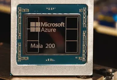 Η Microsoft ξεκινά τη μαζική παραγωγή των δικών της τσιπ ΑΙ για να «απεξαρτηθεί» από την Nvidia