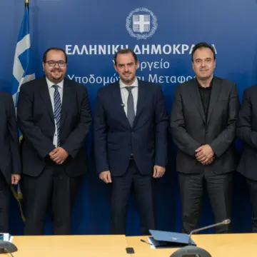 Νέα προγραμματική σύμβαση για τον ψηφιακό μετασχηματισμό των Μεταφορών – Πιο απλές διαδικασίες για οδηγούς και οχήματα, περισσότερη διαφάνεια στις εξετάσεις οδήγησης | Υπουργείο Ψηφιακής Διακυβέρνησης
