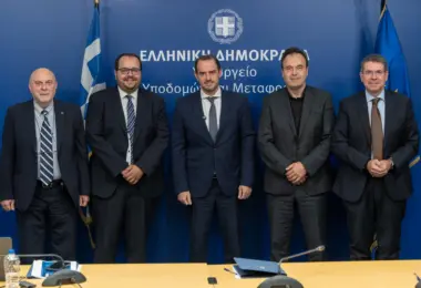 Νέα προγραμματική σύμβαση για τον ψηφιακό μετασχηματισμό των Μεταφορών – Πιο απλές διαδικασίες για οδηγούς και οχήματα, περισσότερη διαφάνεια στις εξετάσεις οδήγησης