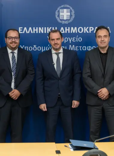 Νέα προγραμματική σύμβαση για τον ψηφιακό μετασχηματισμό των Μεταφορών – Πιο απλές διαδικασίες για οδηγούς και οχήματα, περισσότερη διαφάνεια στις εξετάσεις οδήγησης